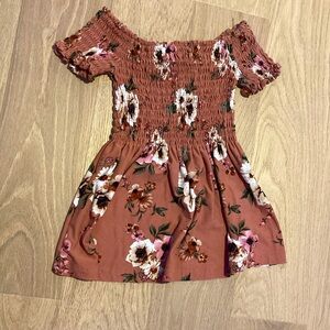 Brownish, pink floral fall top💕